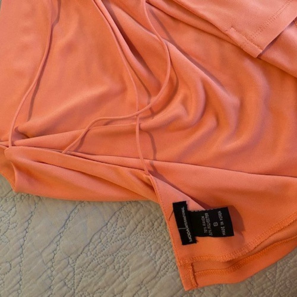 VS-Moda International cocktail pant suits, black & apricot, size small - Picture 10 of 15